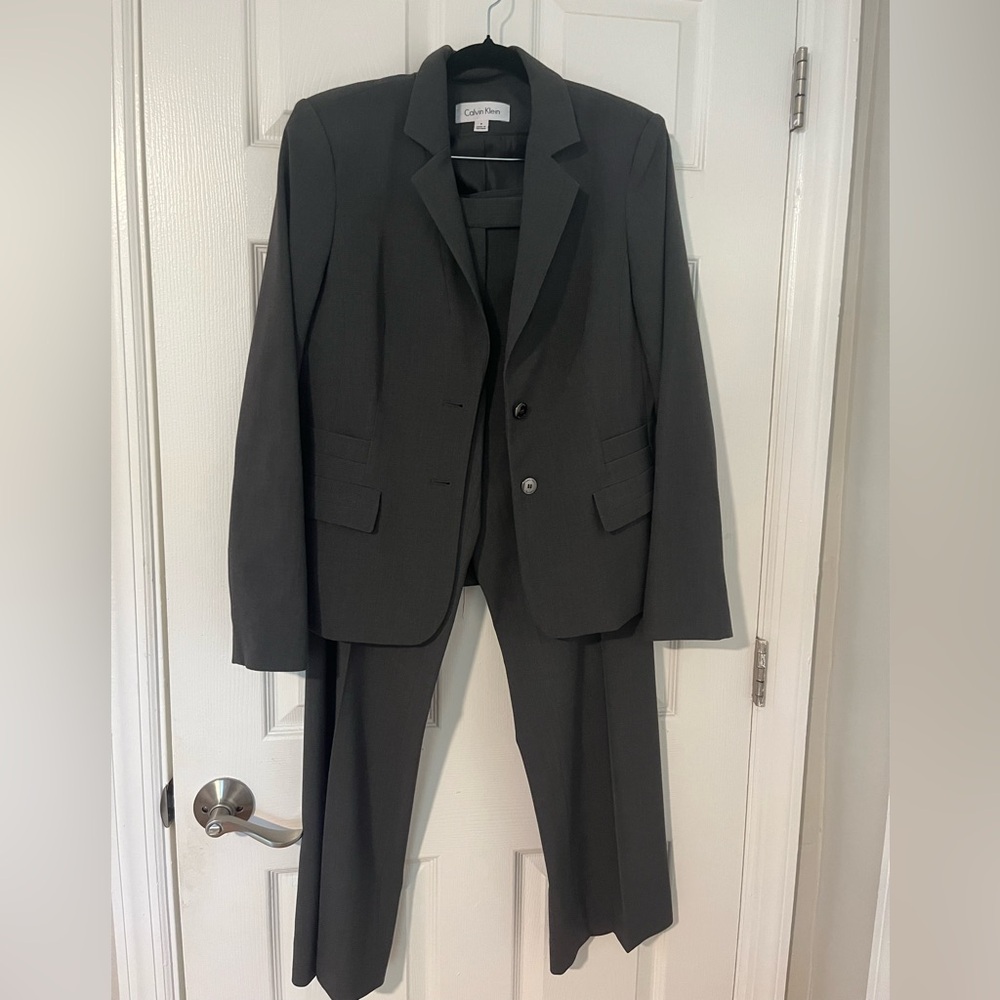 Calvin Klein Women’s Gray Suit